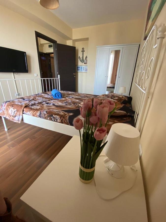 Apartament Summerland La Malul Marii Negre Mamaia Luaran gambar